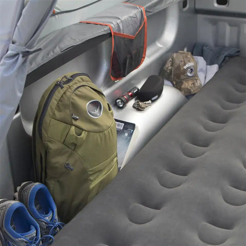 FULL SIZE  AIR MATTRESS