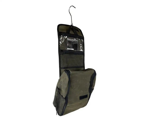 OVERNIGHT WITH HANDLE AND STRAPS -