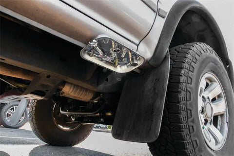 MAGNETIC TRAY