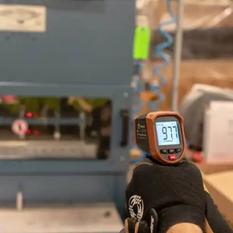 SOUTHWIRE 31212S IR THERMOMETER 2 LASER 930F 12:1