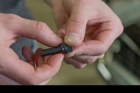 PROFORM 66752 WEDGE-LOCKING HEADER BOLT