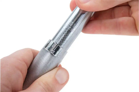 TORQUE WRENCH
