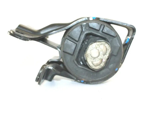 TRANSMISSION MOUNT