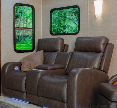 SEISMIC RIGHT HAND RECLINER
