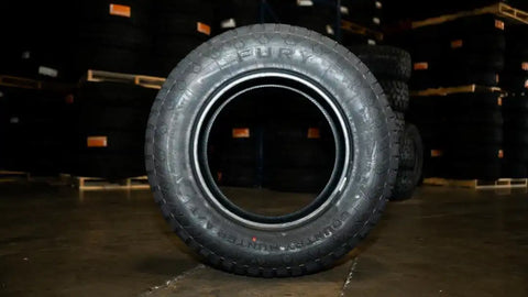 LT305/55R20 FURY AT