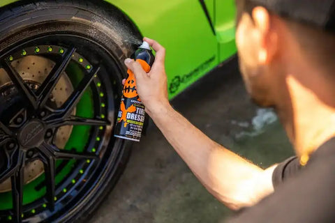 HIGH GLOSS TIRE DRESSING-14 OZ