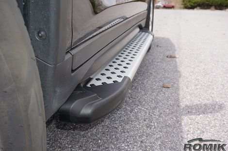 RAL-S RUNNING BOARDS SILVER