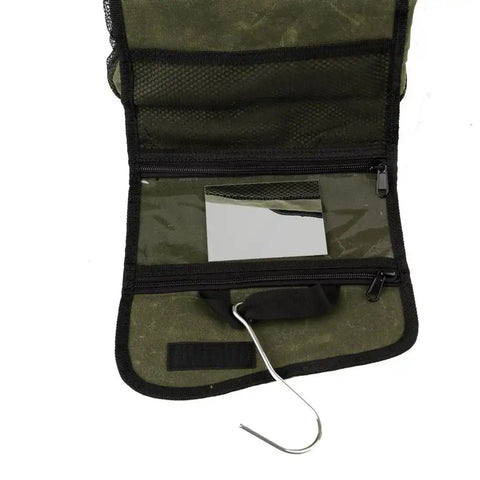 OVERNIGHT WITH HANDLE AND STRAPS -