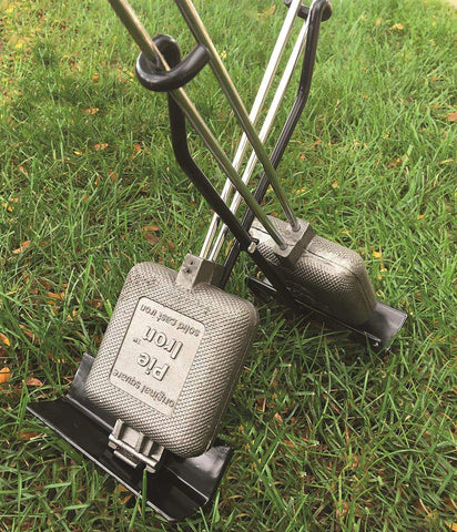 PIE IRON KICKSTAND