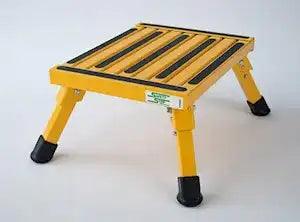 SMALL FOLDING STEP/YELLOW