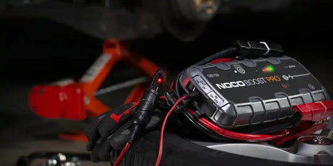 BOOST PRO 4000A JUMP STARTER
