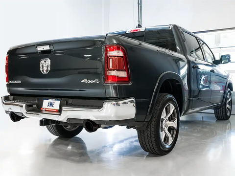 AWE 3015-33006 0FG DUAL REAR EXIT CATBACK EXHAUST