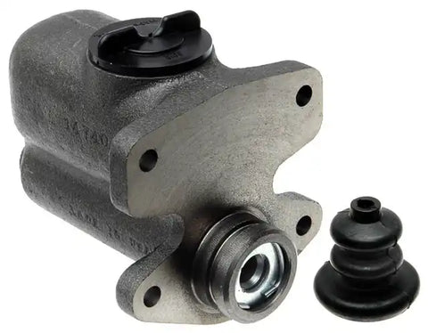 MASTER CYLINDER