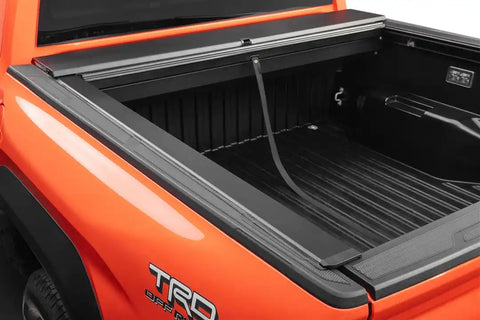 ROLL N LOCK LG532M M-SERIES 2024-2025 Toyota Tacoma 5 Ft