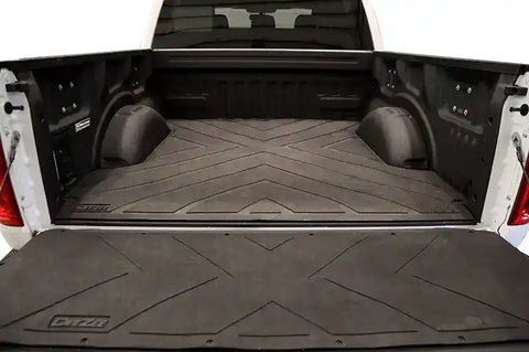 Dee Zee DZ77030 Bed Mat Heavyweight Direct-Fit 2023+ Canyon/Colorado 5 Ft