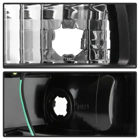 Spyder Automotive 5008374 Tail Light Assembly LED Clear Lens Black Housing Uses O