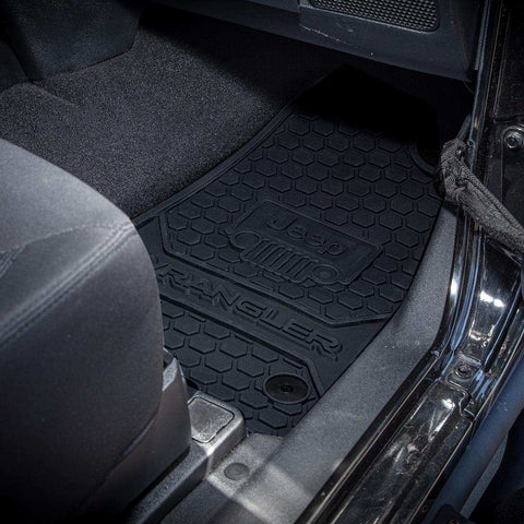 PLASTICOLOR 001803R01 JEEP APP SPECIFIC MATS