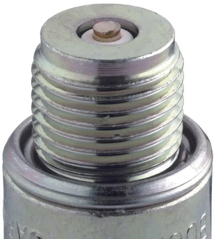 NGK 7447 BUZ8H SPARK PLUG