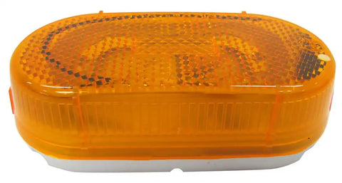 OVAL CLEARANCE LIGHT AMBE