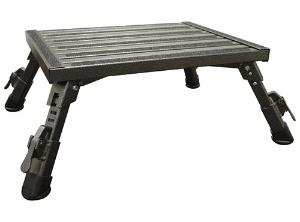 FOLDING ADJUSTABLE STEP