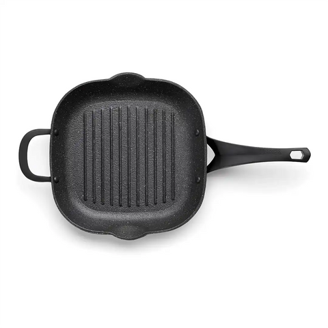 STARFRIT USA 060903-004-0000 THE ROCK 11' X 11' CAST IRON GRILL