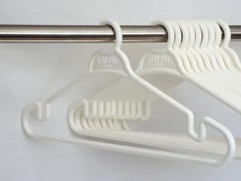 LYNX STAY-PUT HANGER