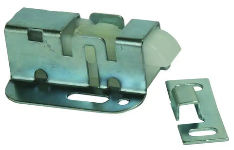 PULL-TO-OPEN CAB CATCH