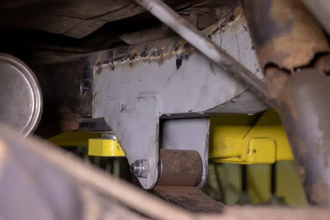 FRAME REPAIR FOR LEAF SPRINGS
