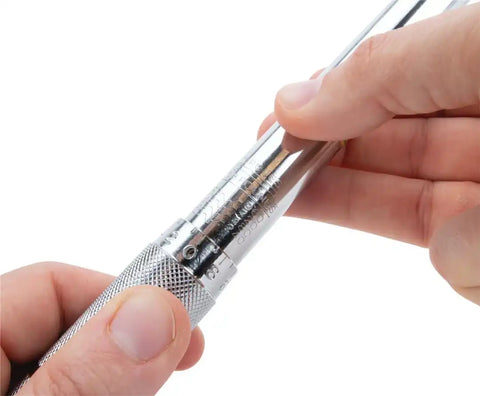 TORQUE WRENCH