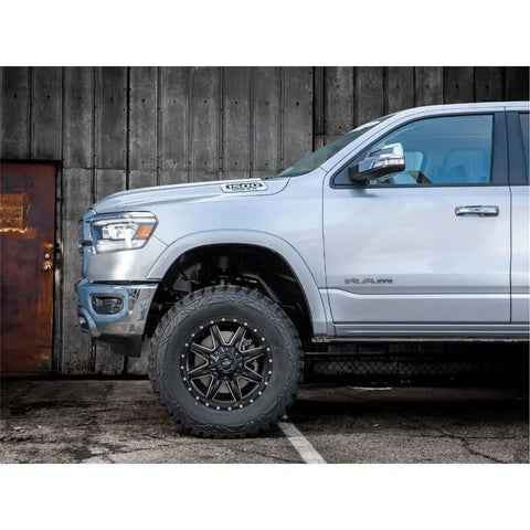 Pro Comp Suspension K2104B Kit 6In Ram 1500 Factory Equip 22In Wheels