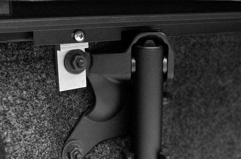 Roll N Lock LG224M - M-Series 19-23 Silverado 1500/Sierra 1500, 6.6'