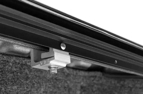 Roll N Lock LG224M - M-Series 19-23 Silverado 1500/Sierra 1500, 6.6'