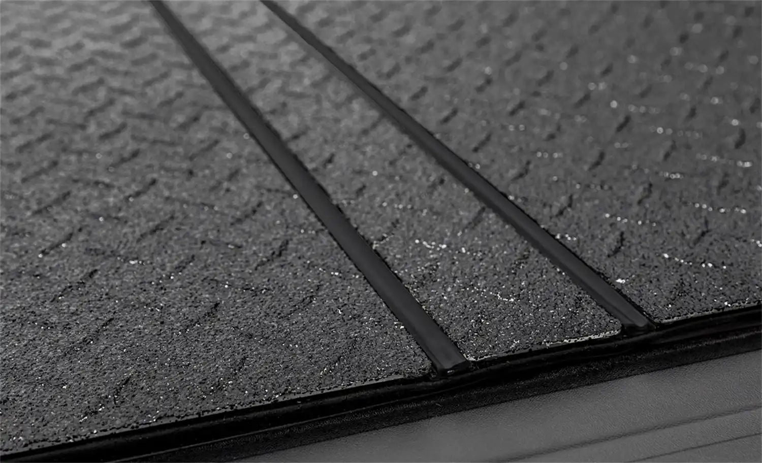 LOMAX_Finish_Black_Diamond_Mist.jpg