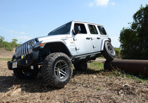 NFBnfab_trailslider_lifestyle_full_jeepjl_101420.jpg
