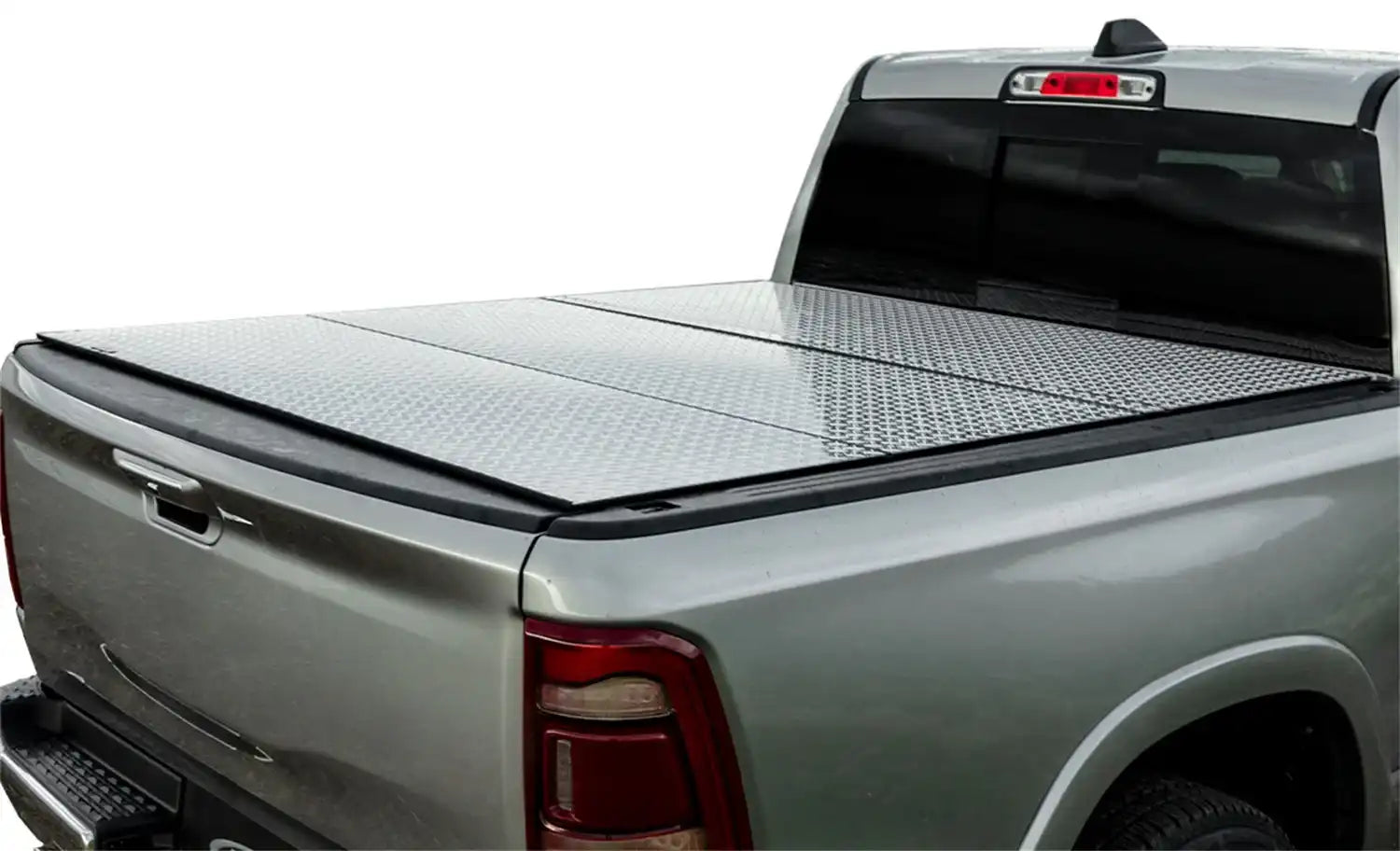 RAM_LOMAX_Diamond-Plate_Cutout.jpg
