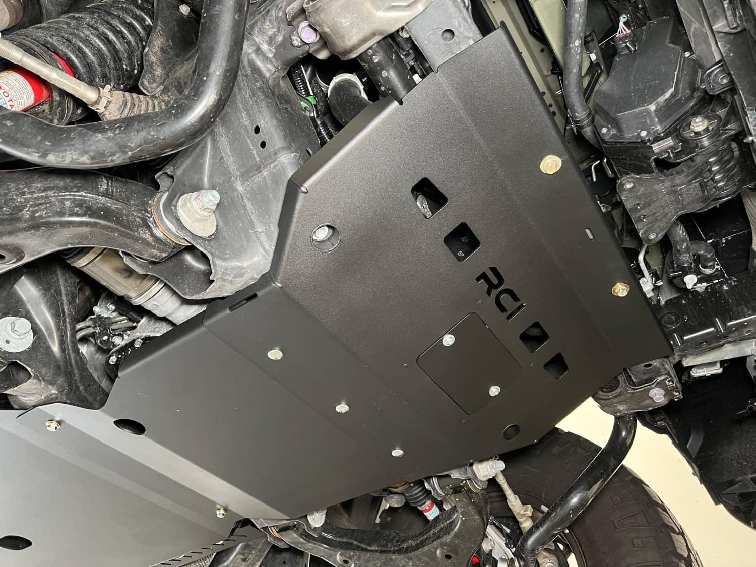 RCI-TUN-22-ENGINE-STBK_02.jpg