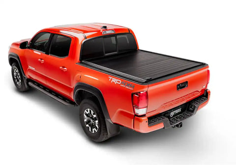 Retrax T-80871 - Tonneau Cover RetraxPRO XR Manual Retractable Low Profile Matte Black Aluminum Key Lockable