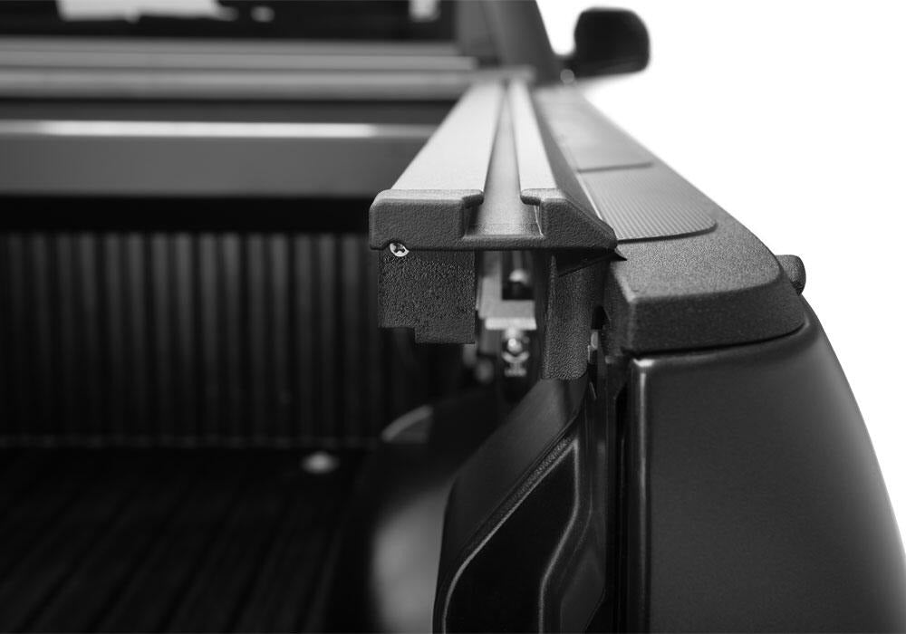 RNL_E-Series_XT_22Tundra_Detail_05_Rail.jpg