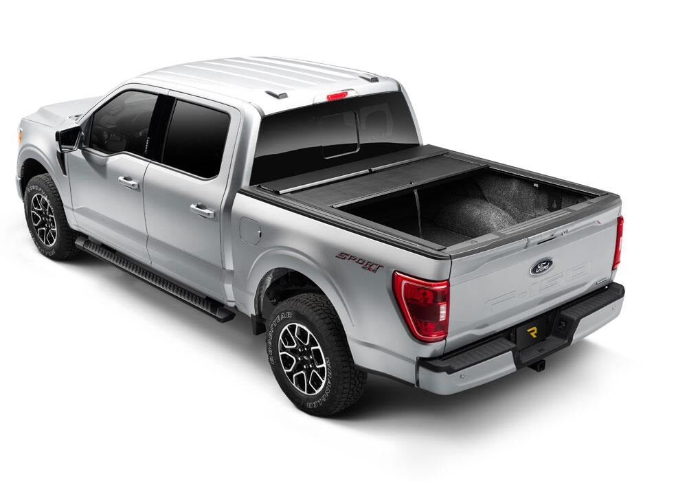 RNLroll-n-lock-m-series-2021-ford-f150-silver-studio-05.jpg