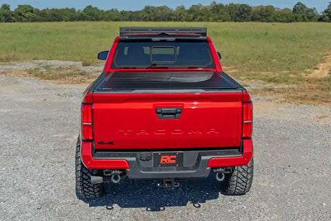 Rough Country 50420500 Hard Roll Up Bed Cover 5' Bed | Toyota Tacoma 2WD/4WD 2016-2023