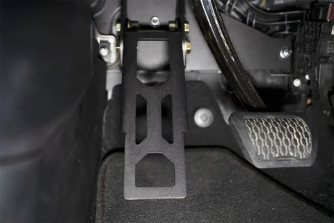 DV8 Offroad STJL-03 2018-22 Jeep JL/JT Adjustable Dead Pedal?