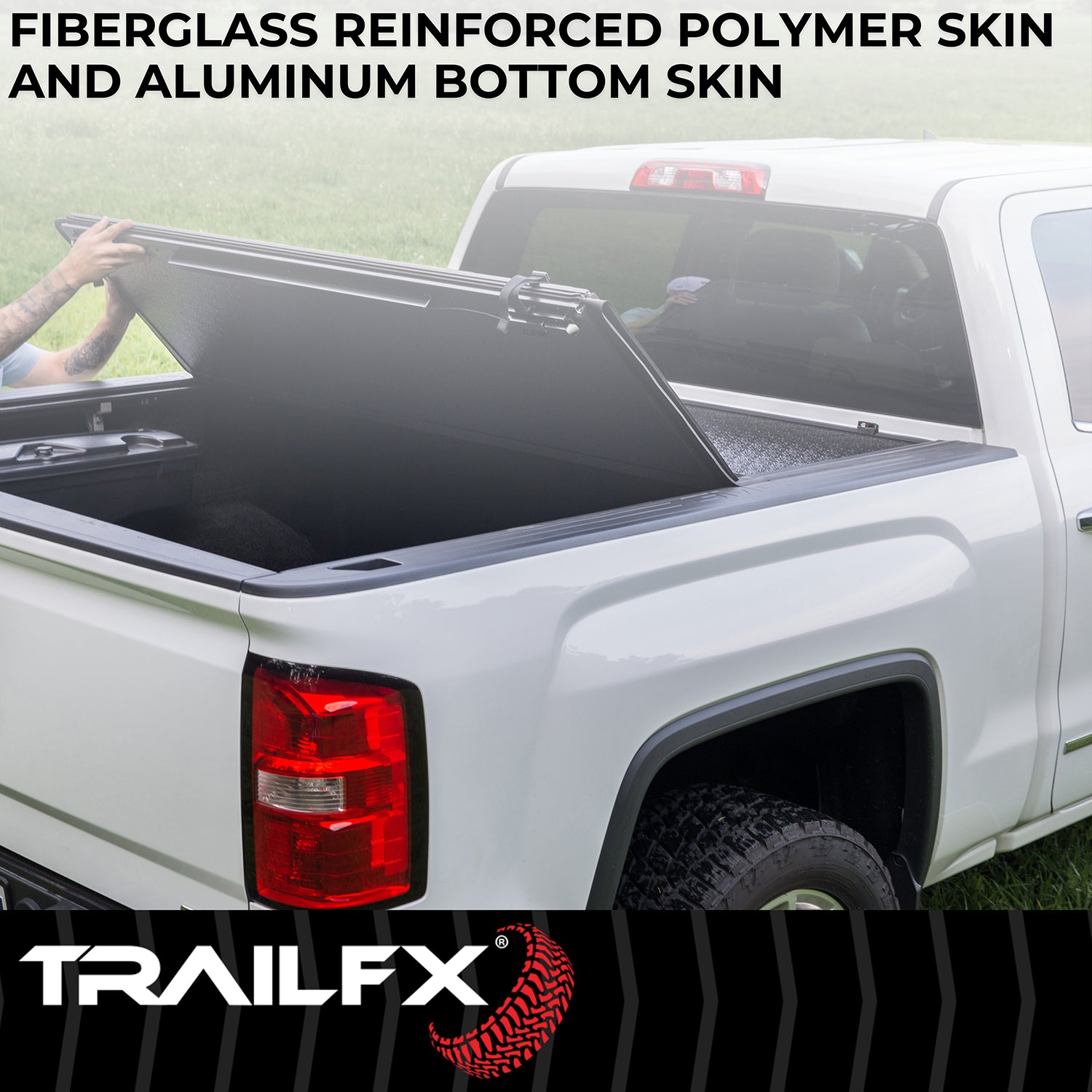 T8N_TFX1534_STANDARD HARD FOLDING TONNEAU_B2C_4.jpg