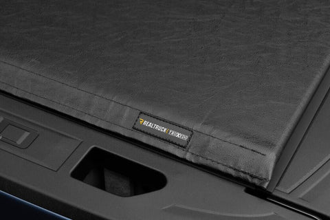 TRXTX_LoPro_20Chevy-HD2500_Details_01_Badge_RT.jpg