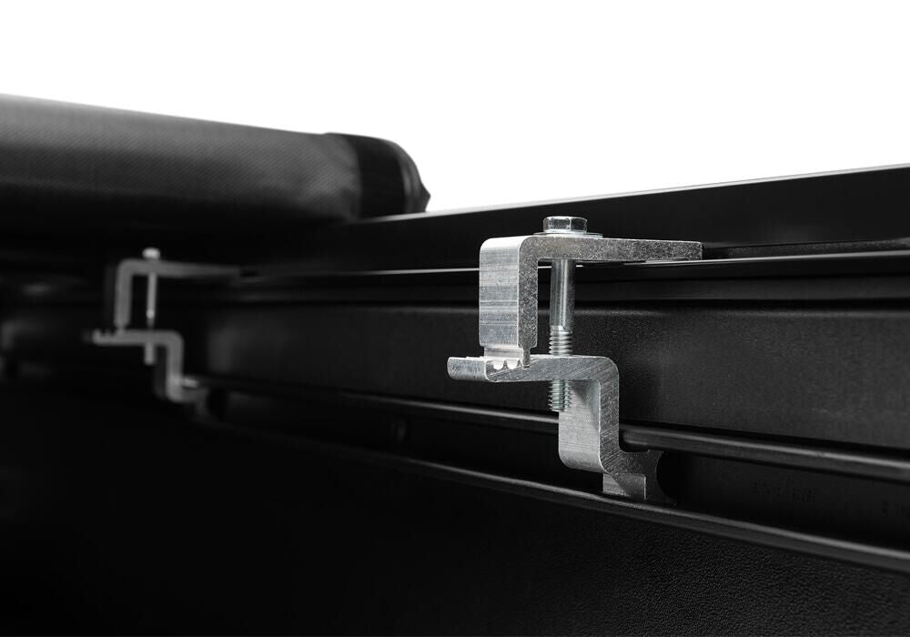 TRXTX_TruXport_20Toyota-Tacoma_Details_01Clamp.jpg