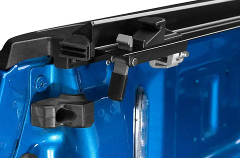 Tonno Pro LR-1005 - Lo Roll 88-06 Chevrolet/GMC C/K, Incl 07 Classic, 6'6"