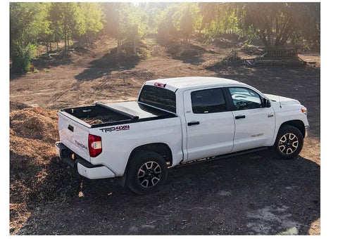 Truxedo 284301 - TruXport Tonneau Cover Black 2022-2023 Nissan Frontier 6' 1 Bed