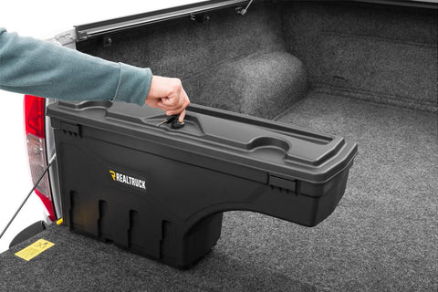 UC_SwingCase_22Frontier_11_RT.jpg