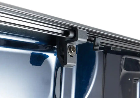 Undercover AX22029 Tonneau Cover Armor Flex 21-24 F150 5'7" (Includes Lightning)