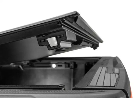 Undercover SL14029 Tonneau Cover Select 23-25 Colorado / Canyon