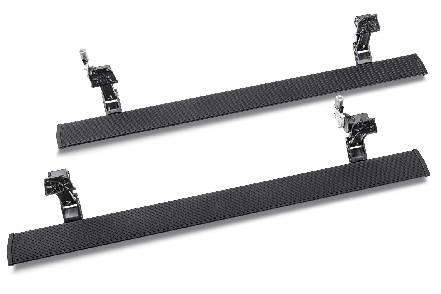 amp-powerstep-2022-ford-superduty-76242-01A-23-09-28-on-white-studio-023.jpg